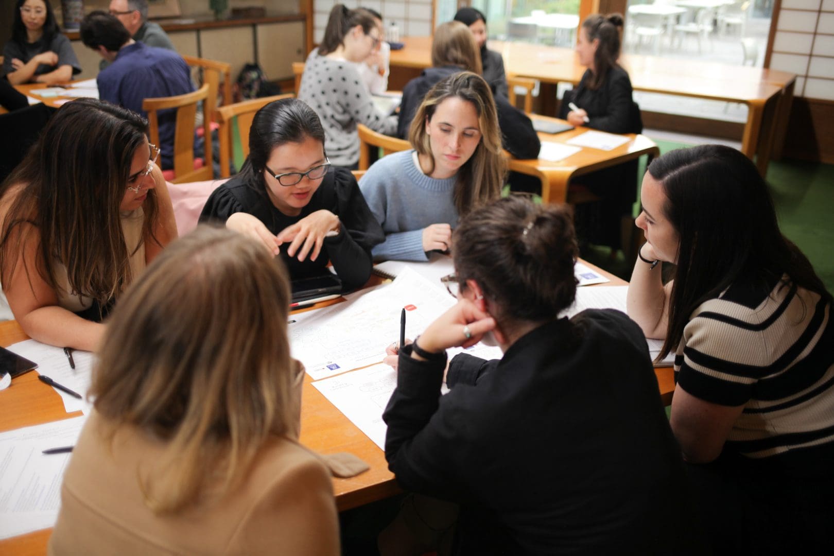 Schools as Community Hubs: LEaRN Worksh - Learning Environments ...